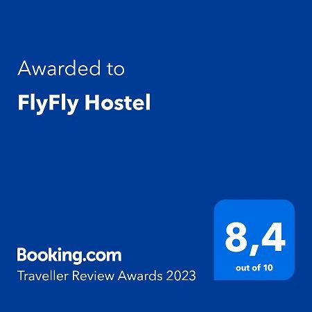 Flyfly Hostel , Darmowy Parking , Rezerwuj Przez Urzadzenia Mobilne -10 Procent Wrocław Buitenkant foto