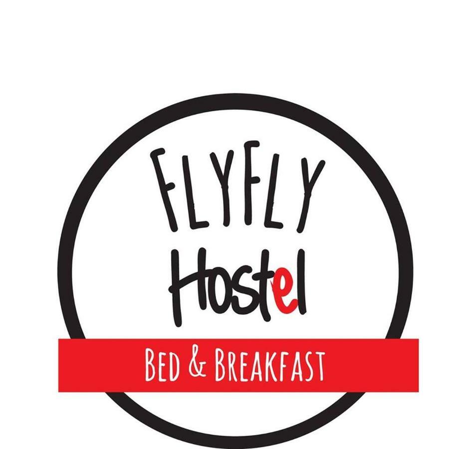 Flyfly Hostel , Darmowy Parking , Rezerwuj Przez Urzadzenia Mobilne -10 Procent Wrocław Buitenkant foto
